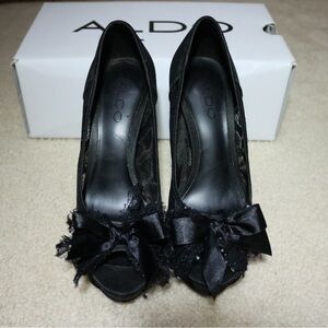 Aldo lace high heels 5’
